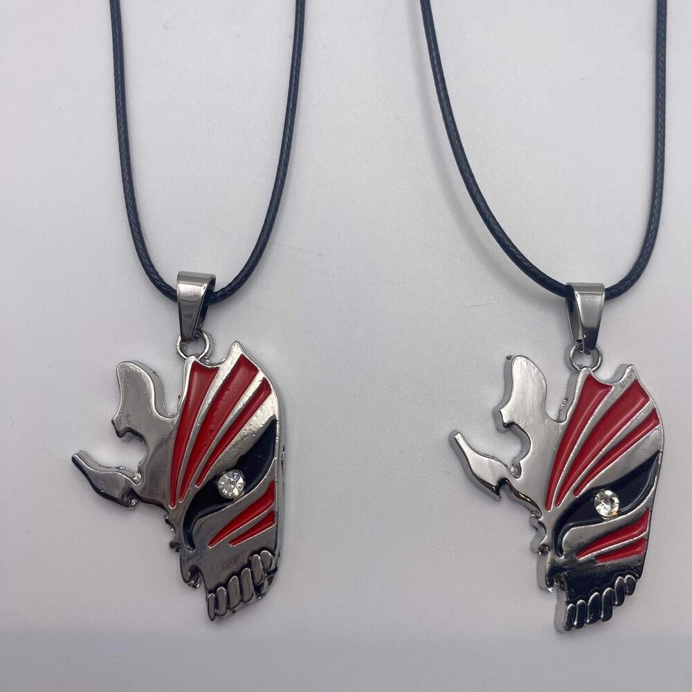 2 Anime Bleach Kurosaki‎ Ichigo Hollow Mask Alloy Pendant Necklace Chain Jewelry